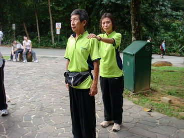 Tai Chi posture alignment - spine neutral body erect